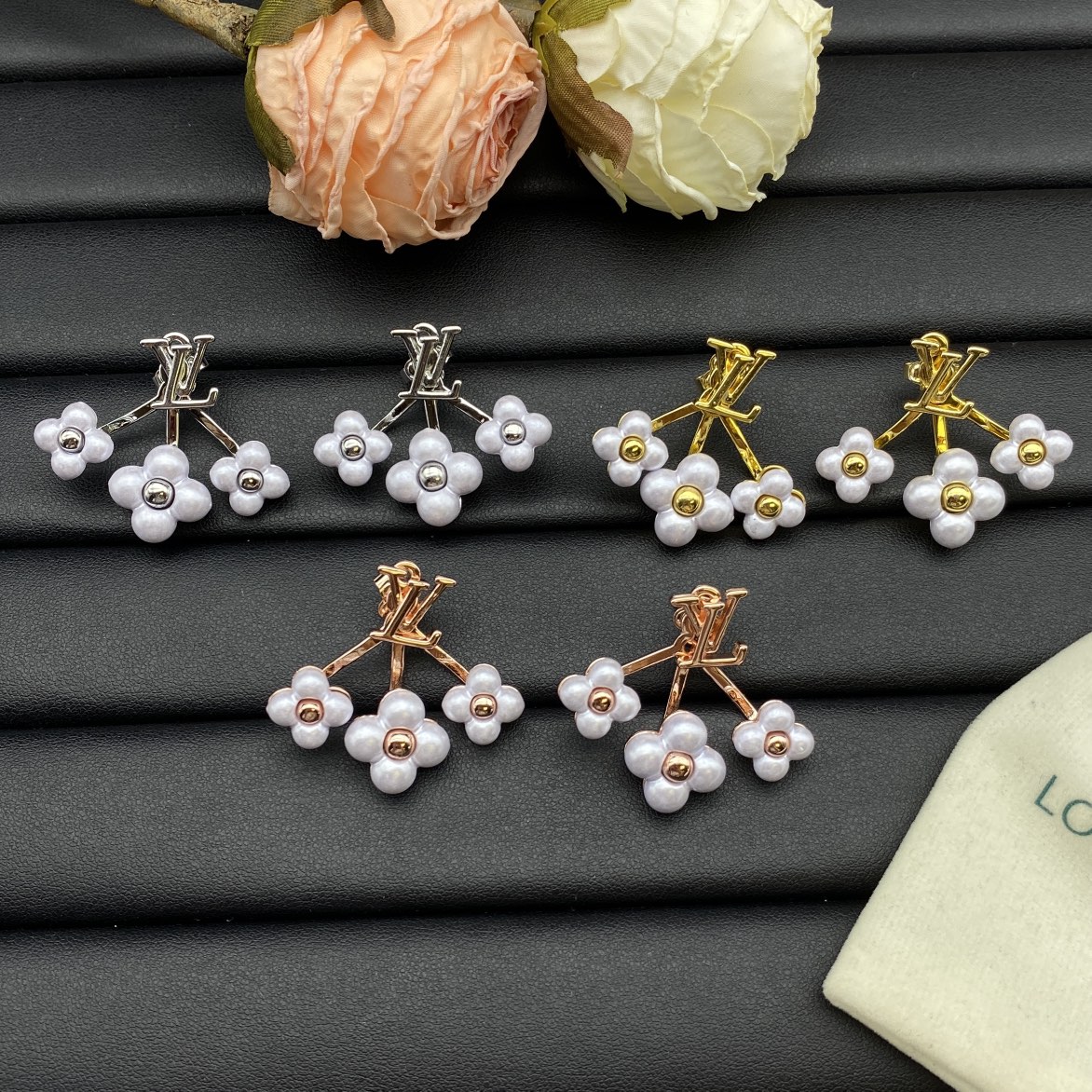 L design new earrings