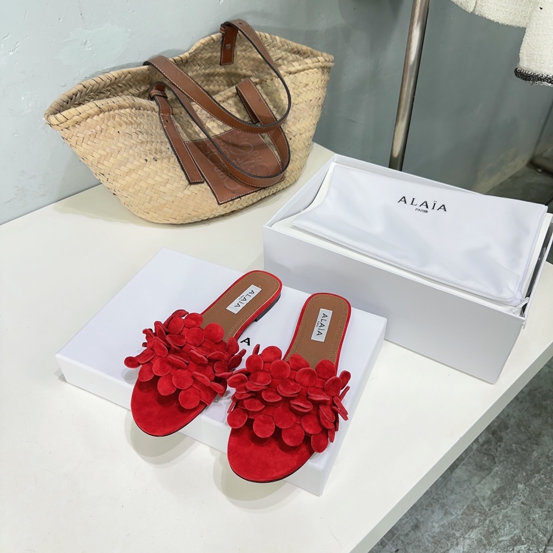 Alaia 2024 new round flower embellished flat sandals