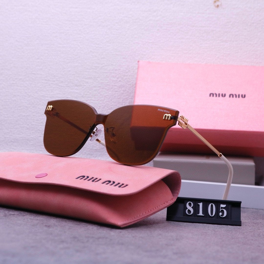 M design Fashion new sunglasses 8105