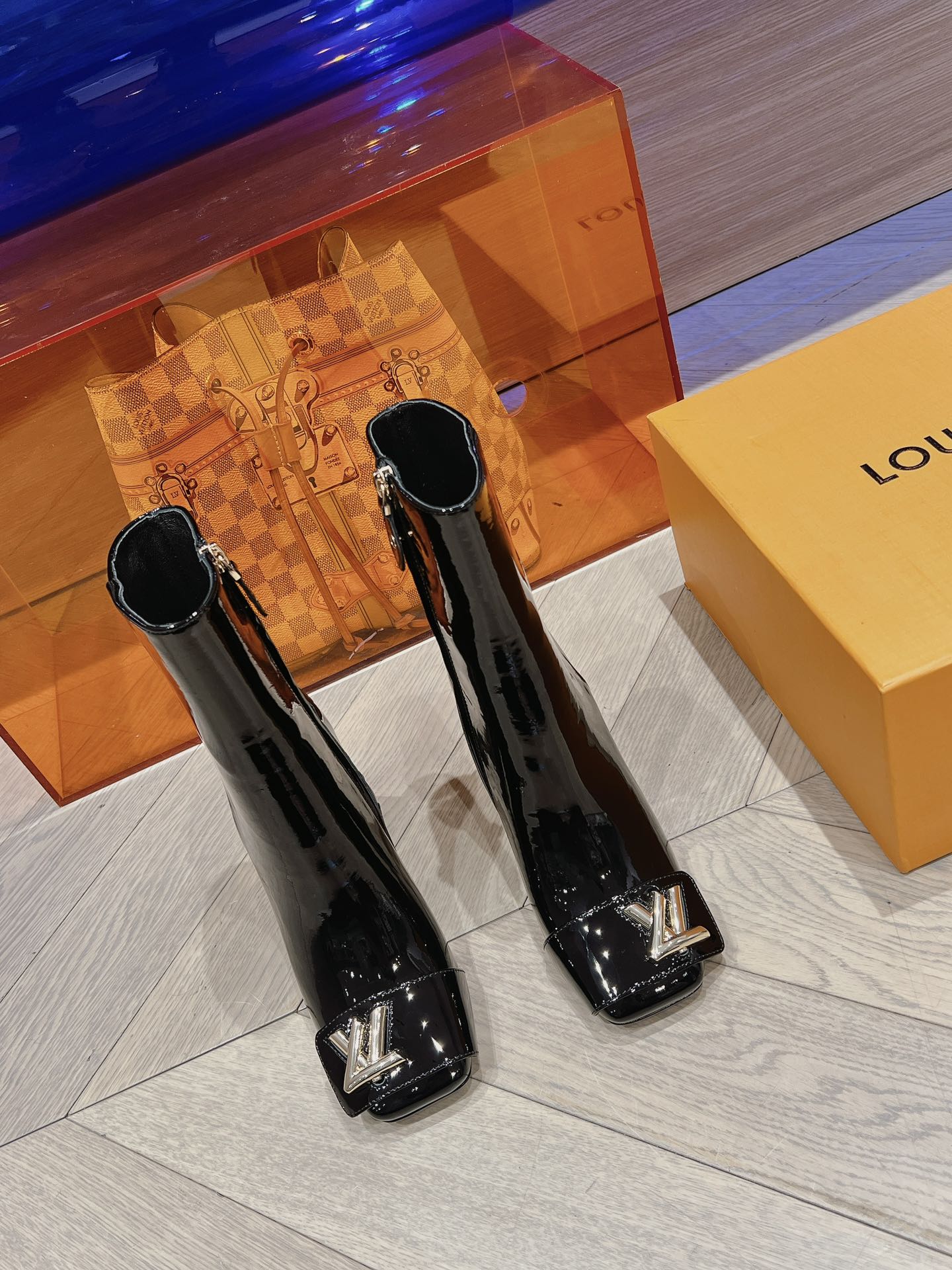 L design2023 latest autumn and winter short boots