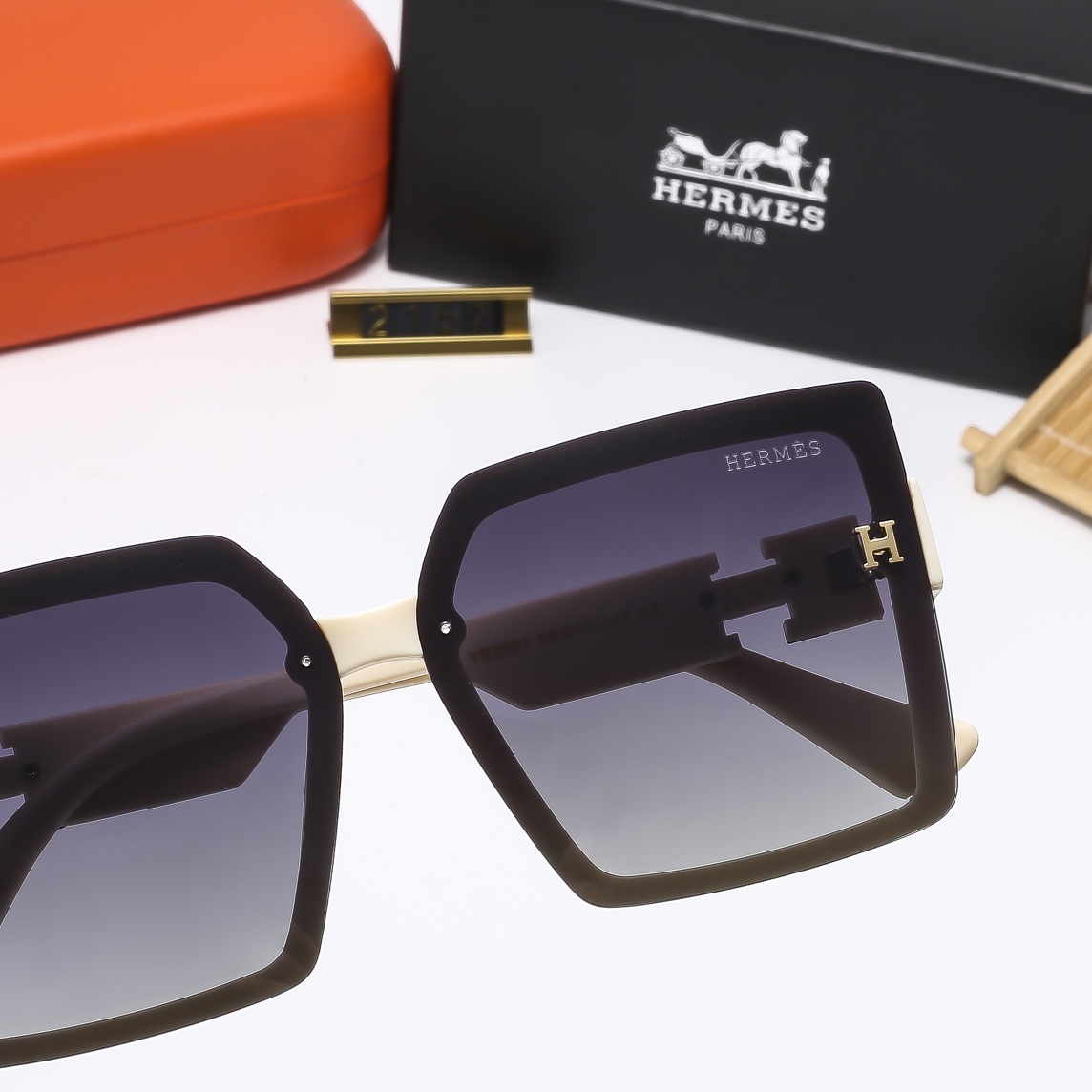 H design Fashionable and volatile series sunglasses 2157