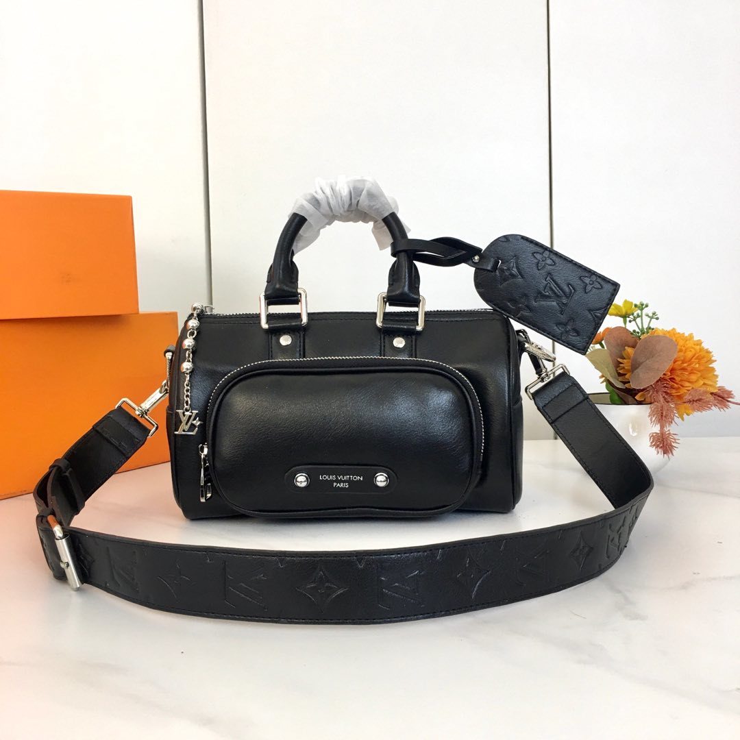 L Design Keepall Bandouli猫re 25 Women's Handbag