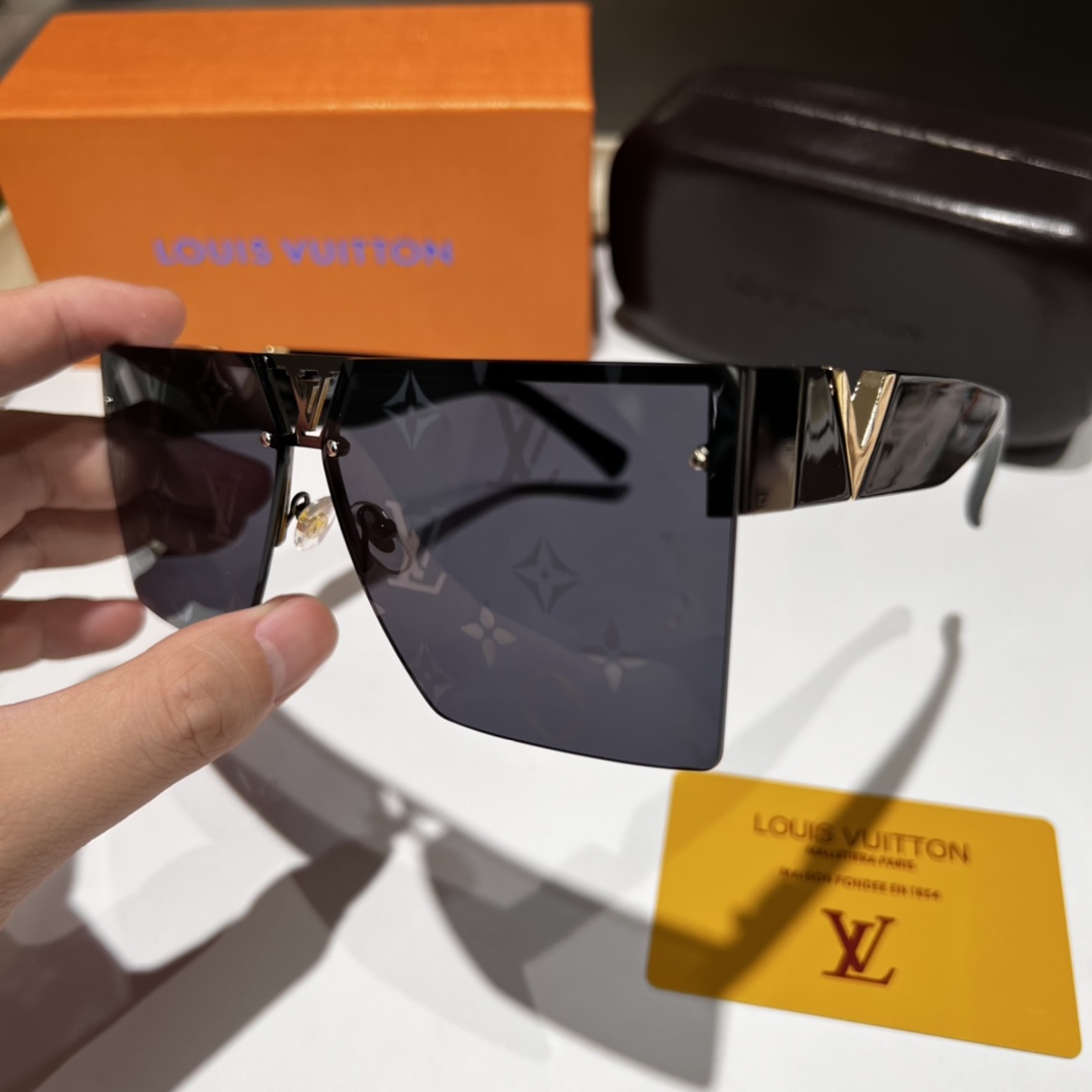 L design  fashion sunglasses