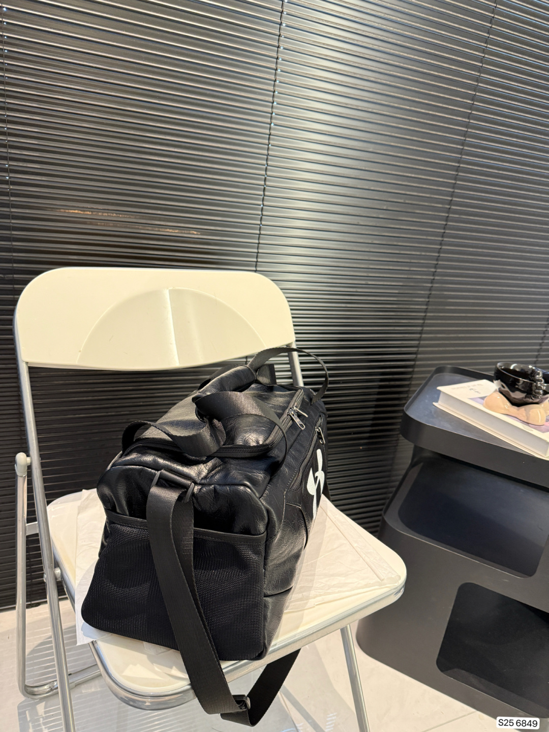 B Design Joint Gym Bag