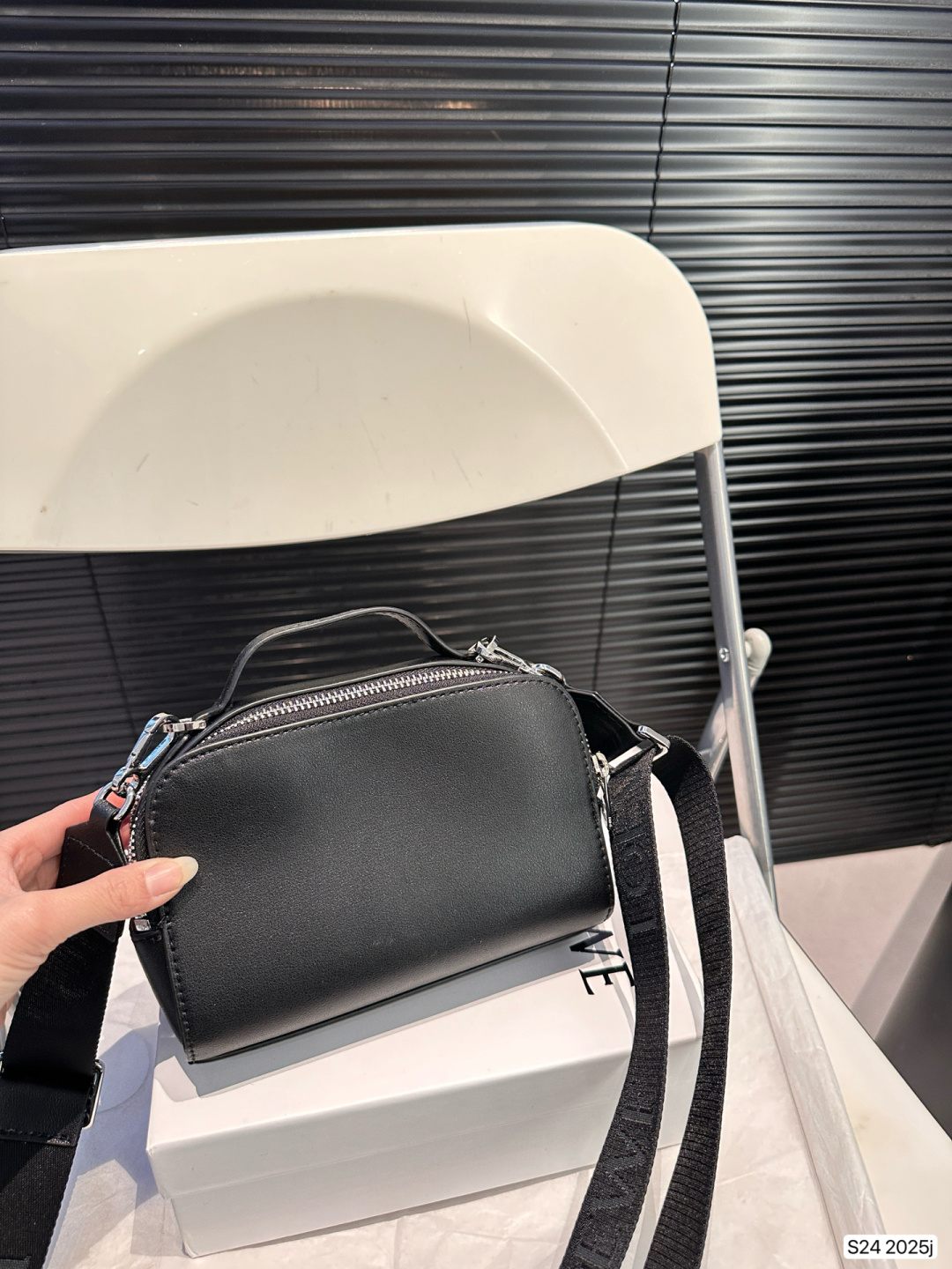 L Design Wei Bowling Camera Bag