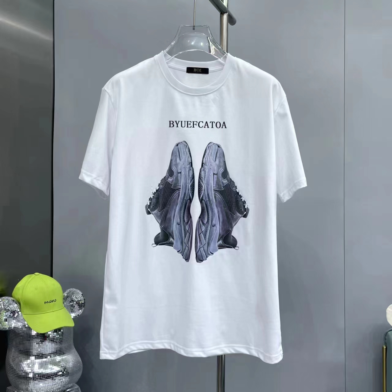 B design  Old Daddy Shoes Printed Black and White Unisex Classic and Fshion T-shirt