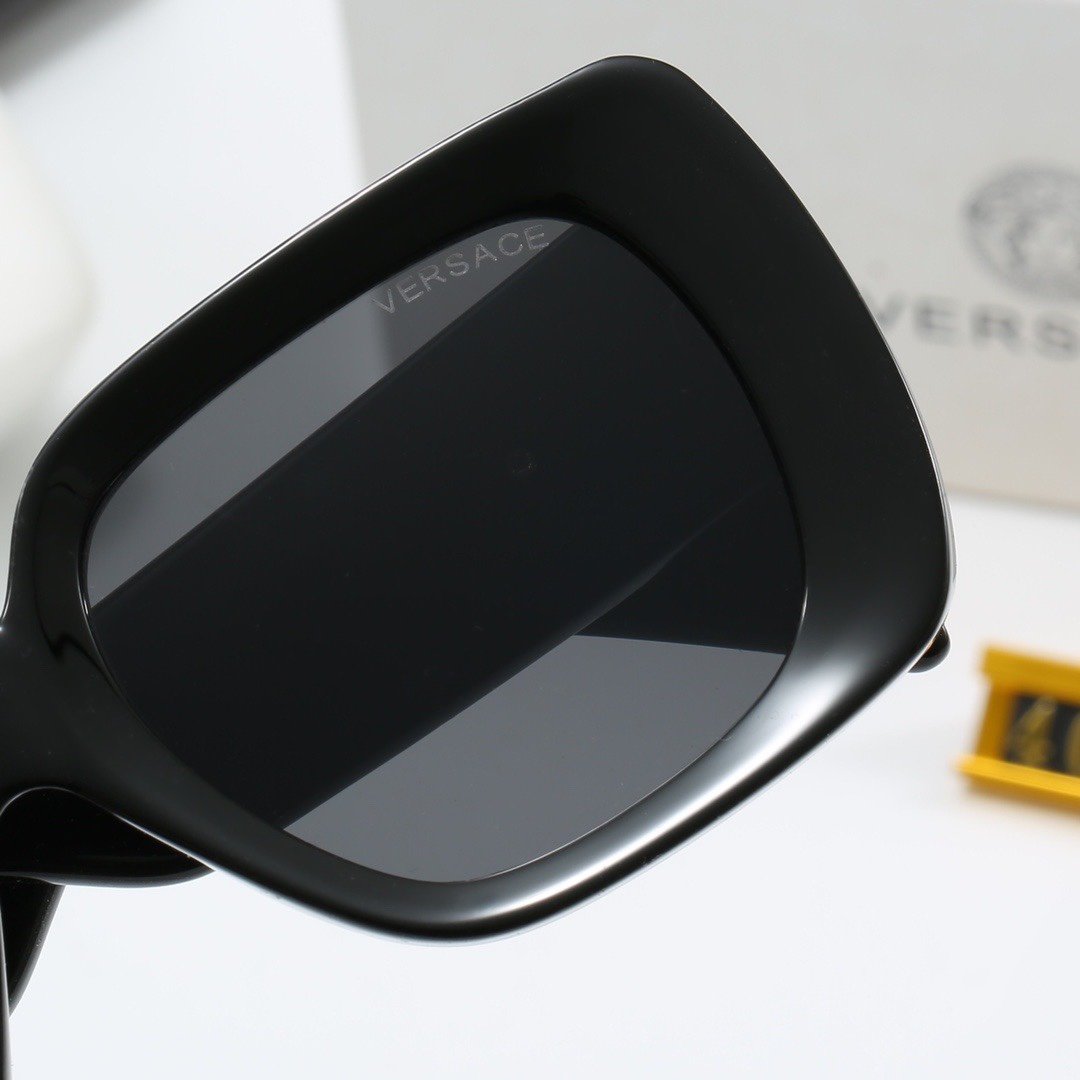 V design Fashion sunglasses 4008