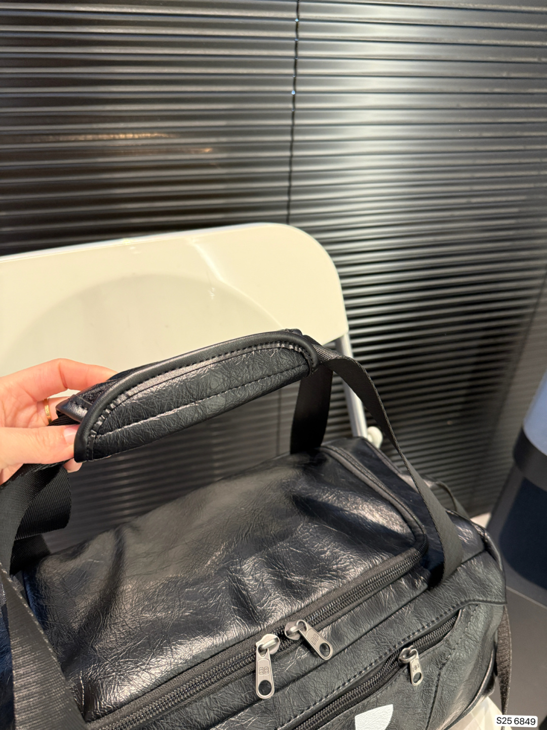 B Design Joint Gym Bag