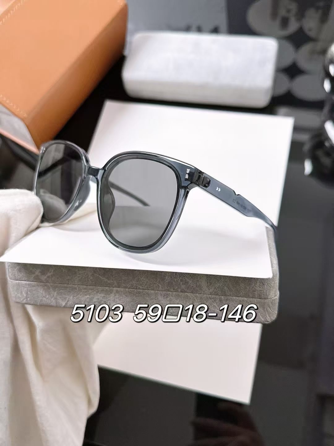 TR design Fashion polarized sunglasses 5103