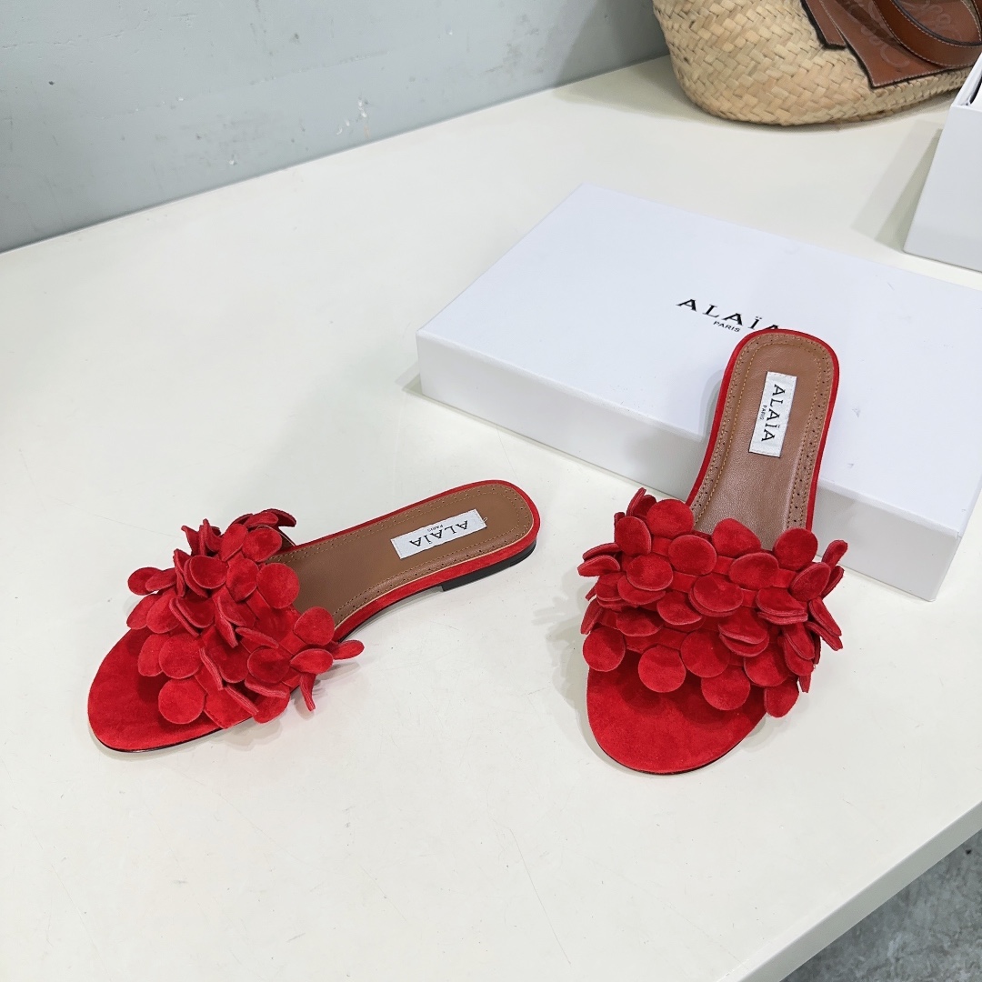 Alaia 2024 new round flower embellished flat sandals