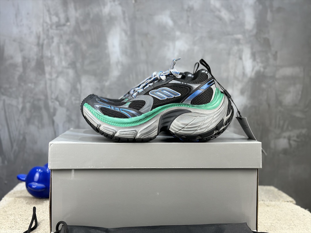BALENCIAGA 10XL Sneakers