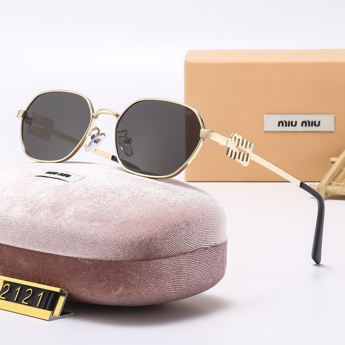 M design Runaway Series Sunglasses 2121