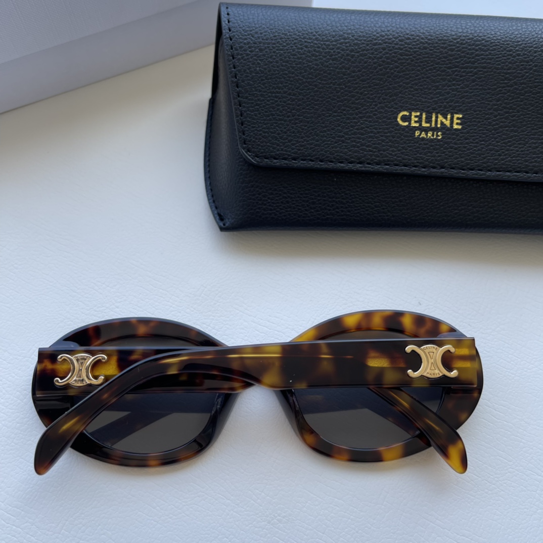 C logo Sunglasses