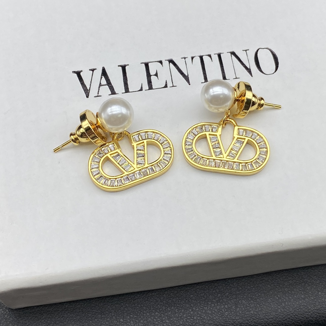 V styleearrings