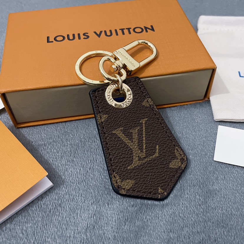 L designclassic monogram series MP1795 keychain