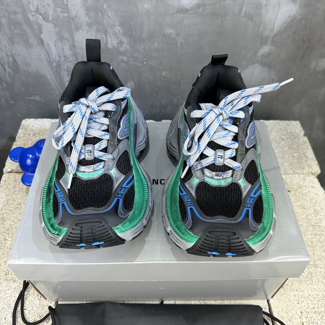 BALENCIAGA 10XL Sneakers