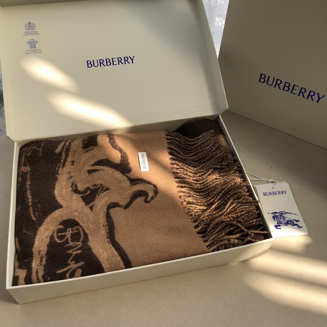 B Designs latest London Bridge abstract painting shawl