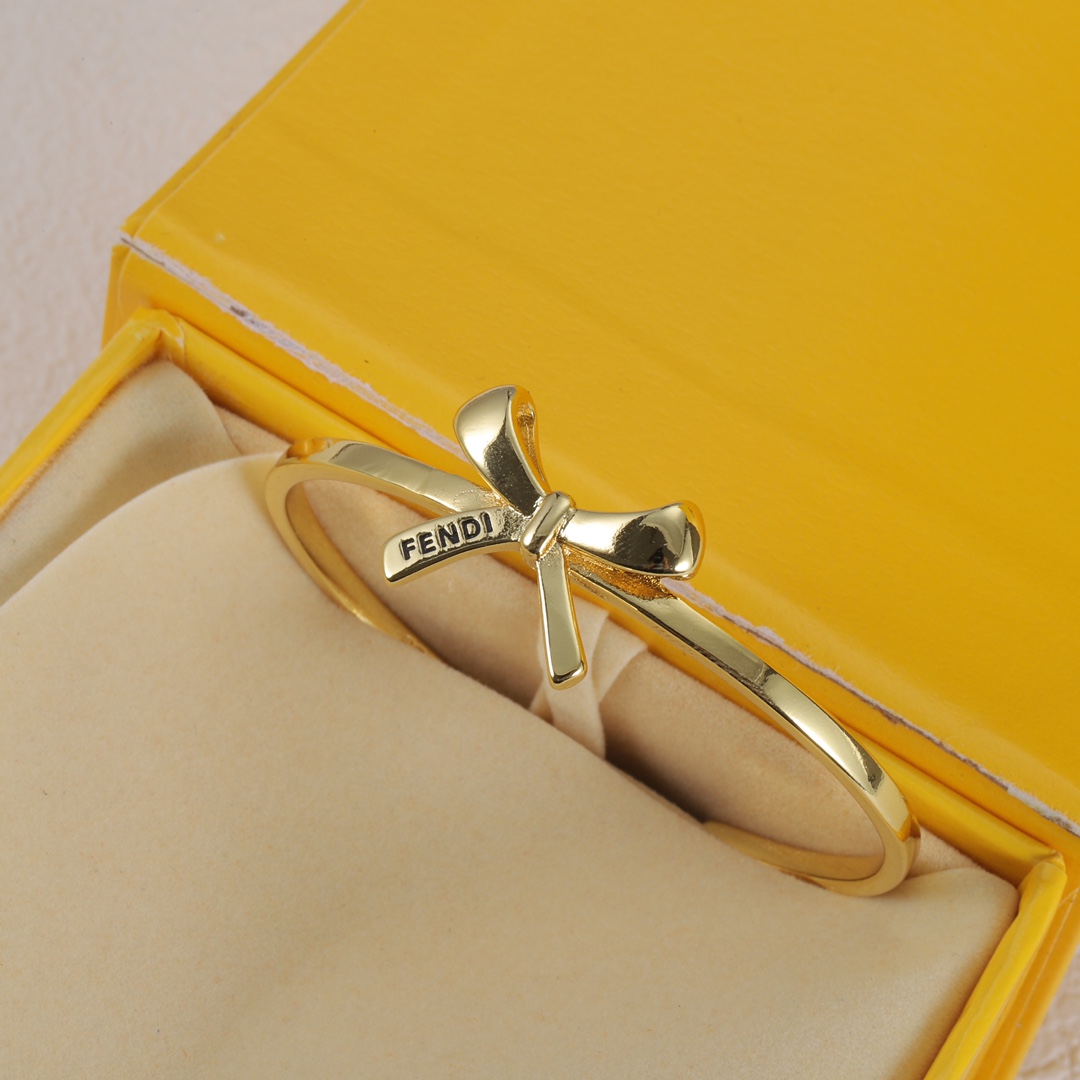 F design  fashion bow bracelet