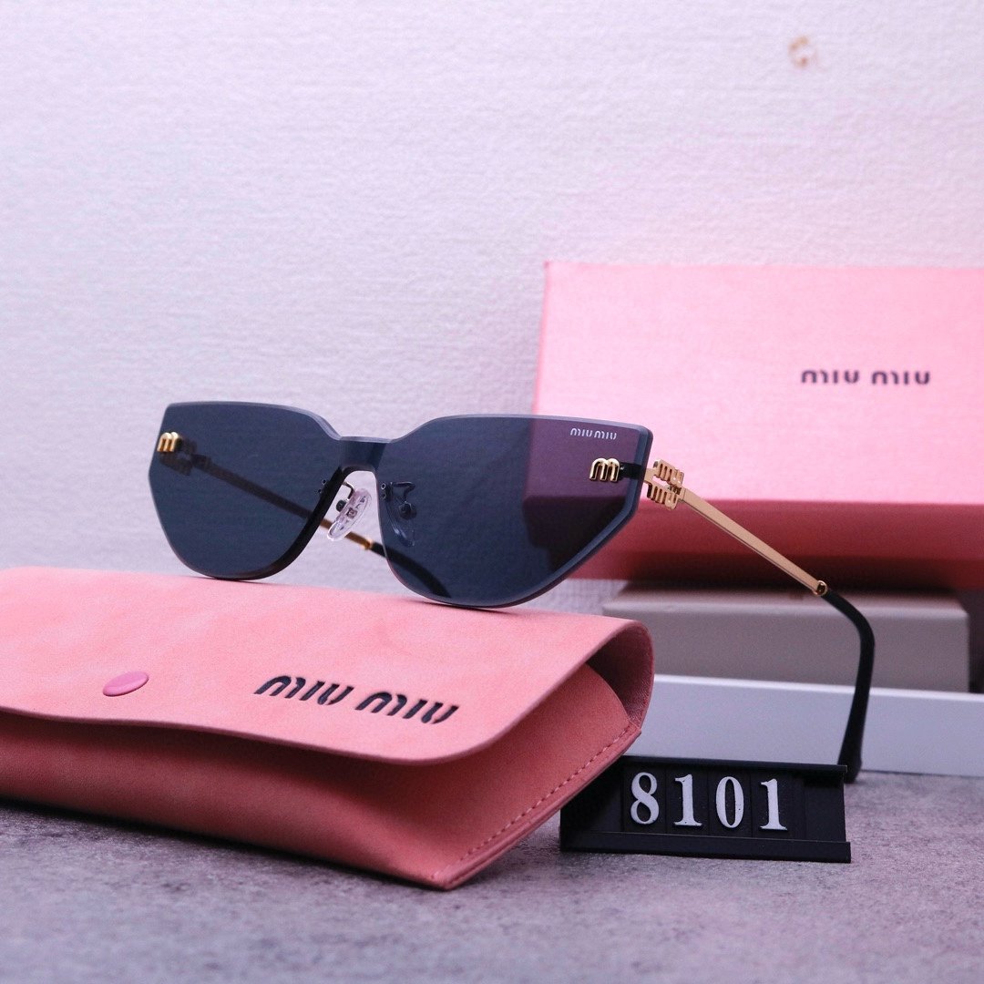 M design Fashion new sunglasses 8101