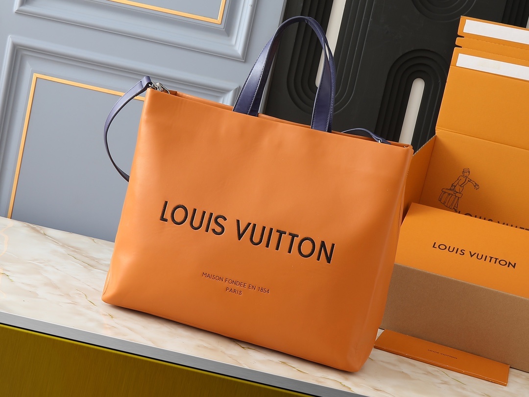 L Design Shopper Medium Tote Bag for Women