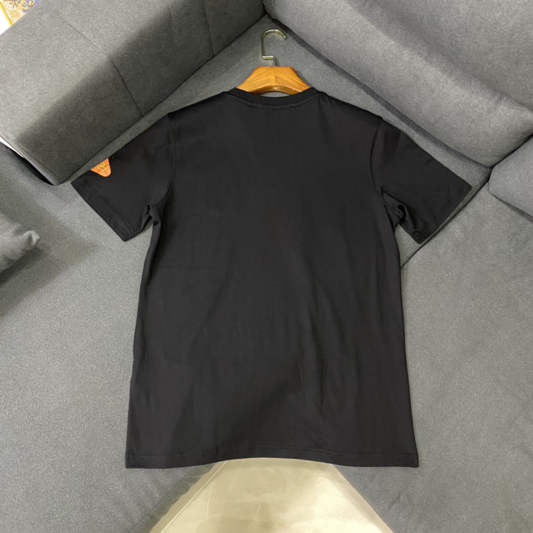 L design  Basketball Fire with Big Logo Printed Fashion and Sports Unisex T-shirt