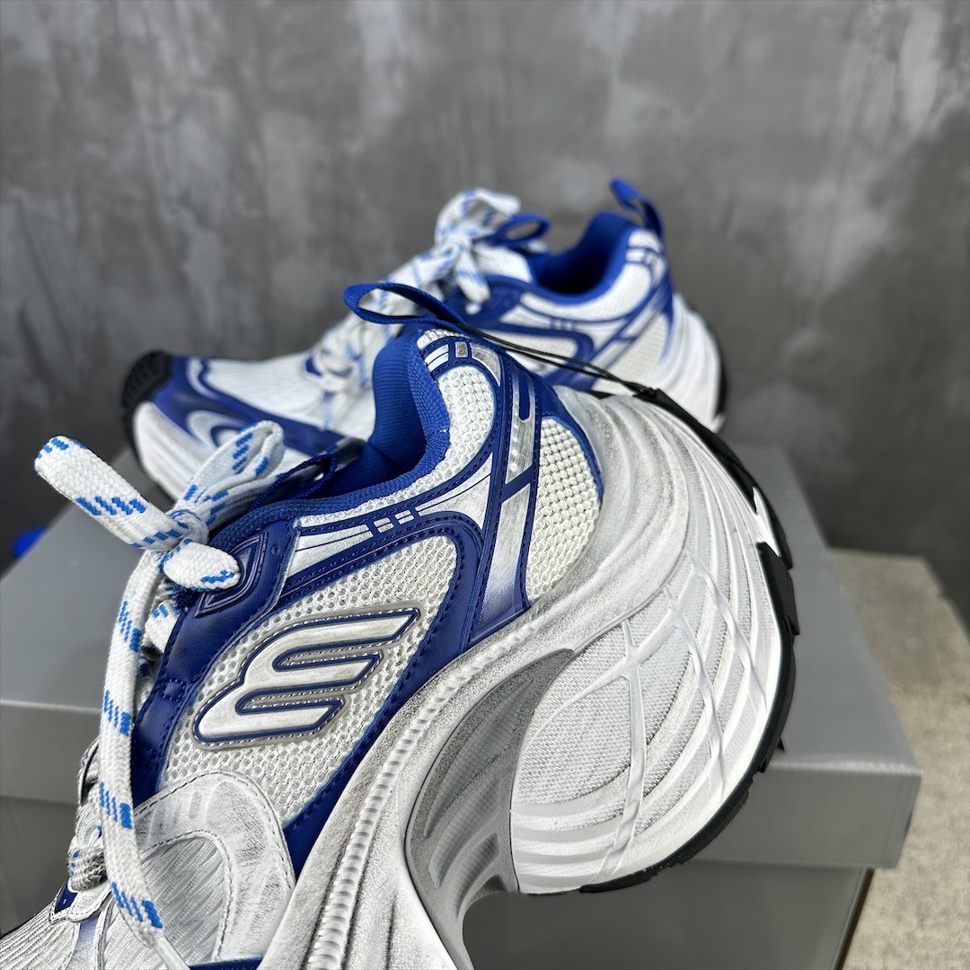BALENCIAGA 10XL Sneakers