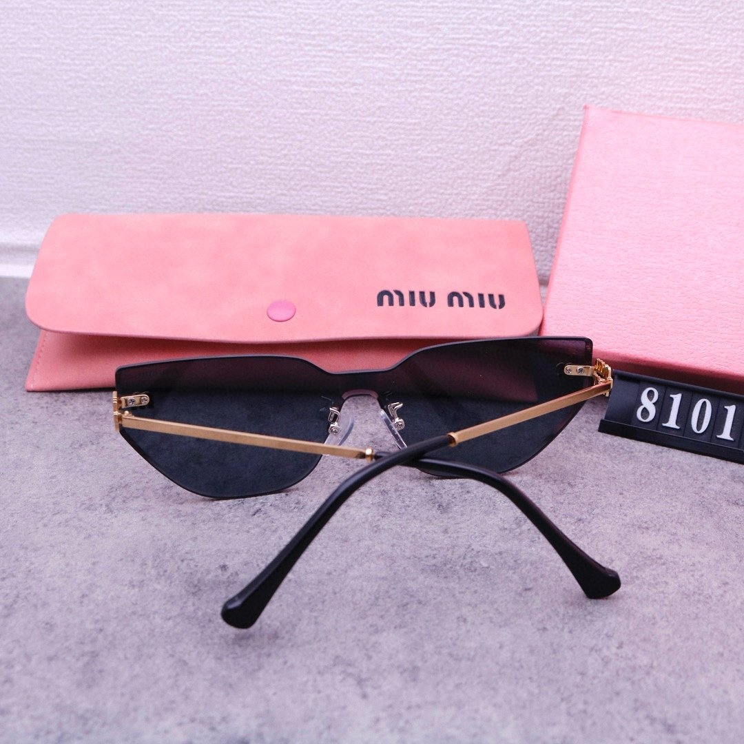 M design Fashion new sunglasses 8101