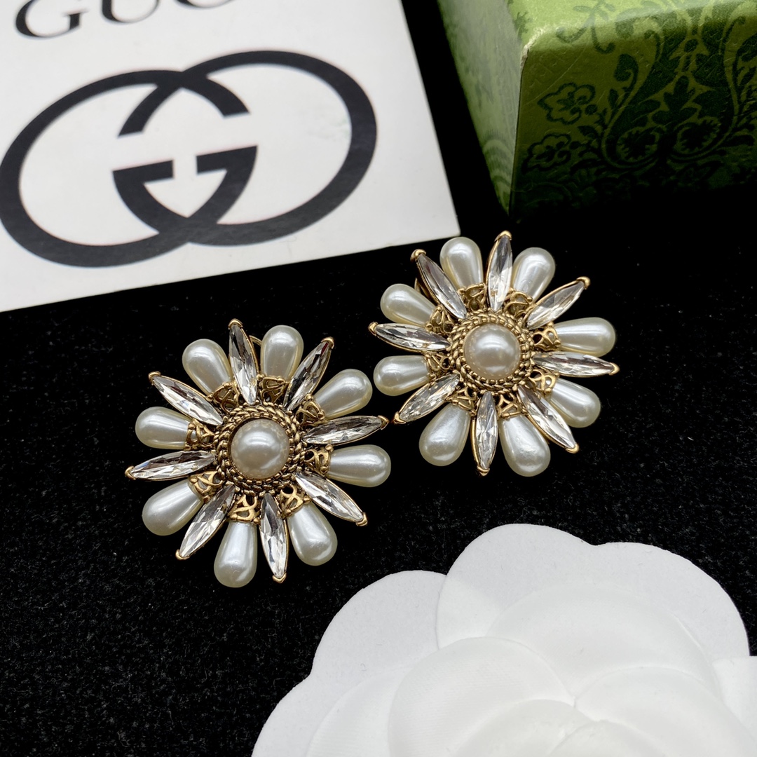 G design Classic Fashion Earrings