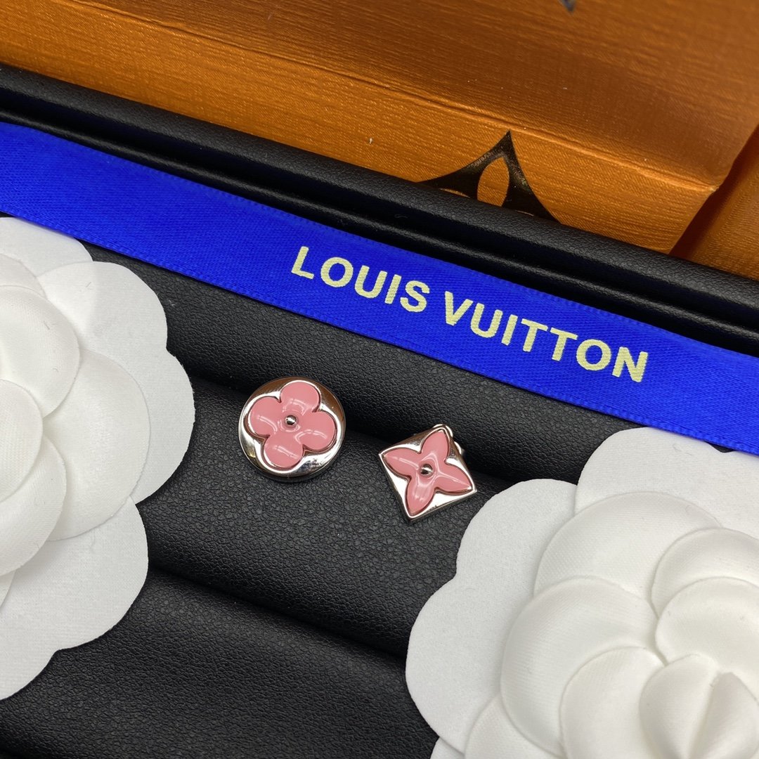 L designAsymmetric Pink Earrings