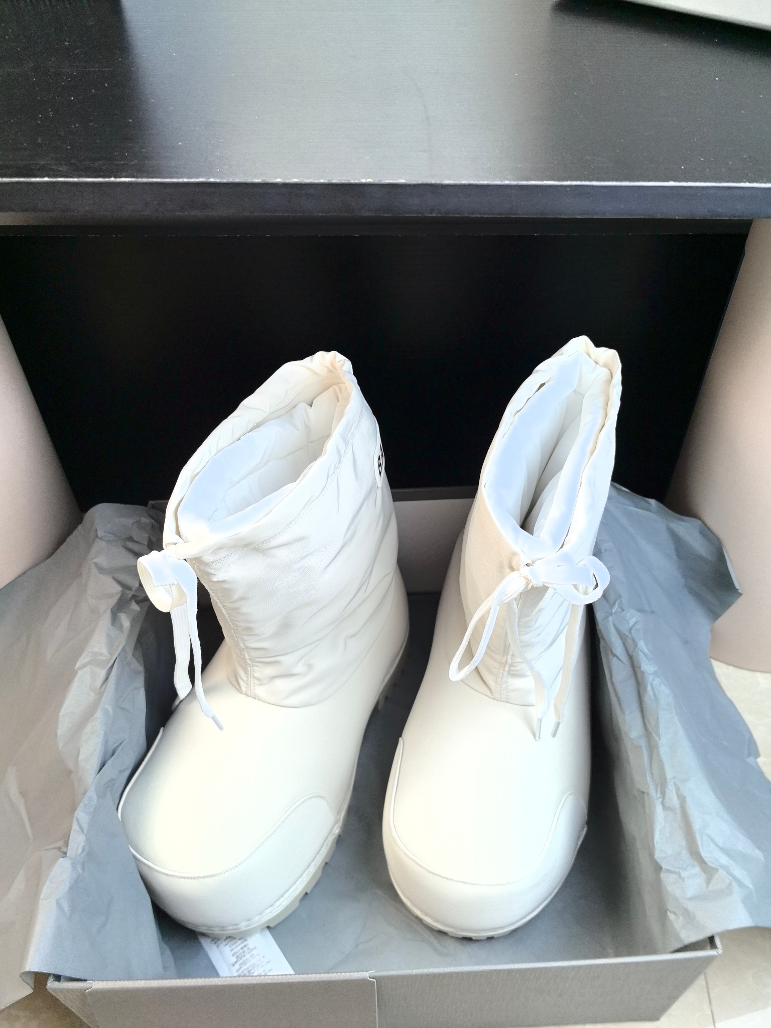 Balencia design latest Skiwer Snow boots higher edition