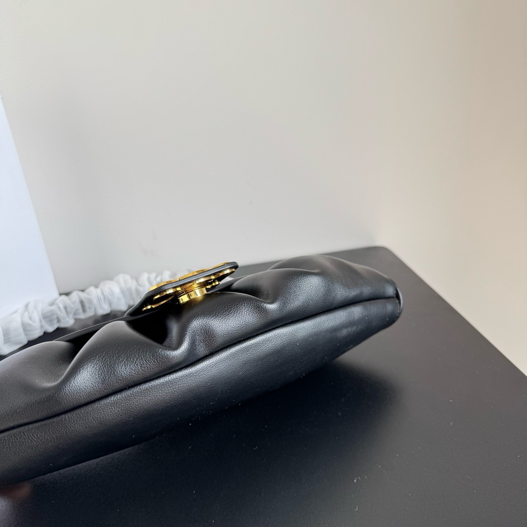 C DESIGN POLLY MEDIUM BAG IN SOFT CALFSKIN