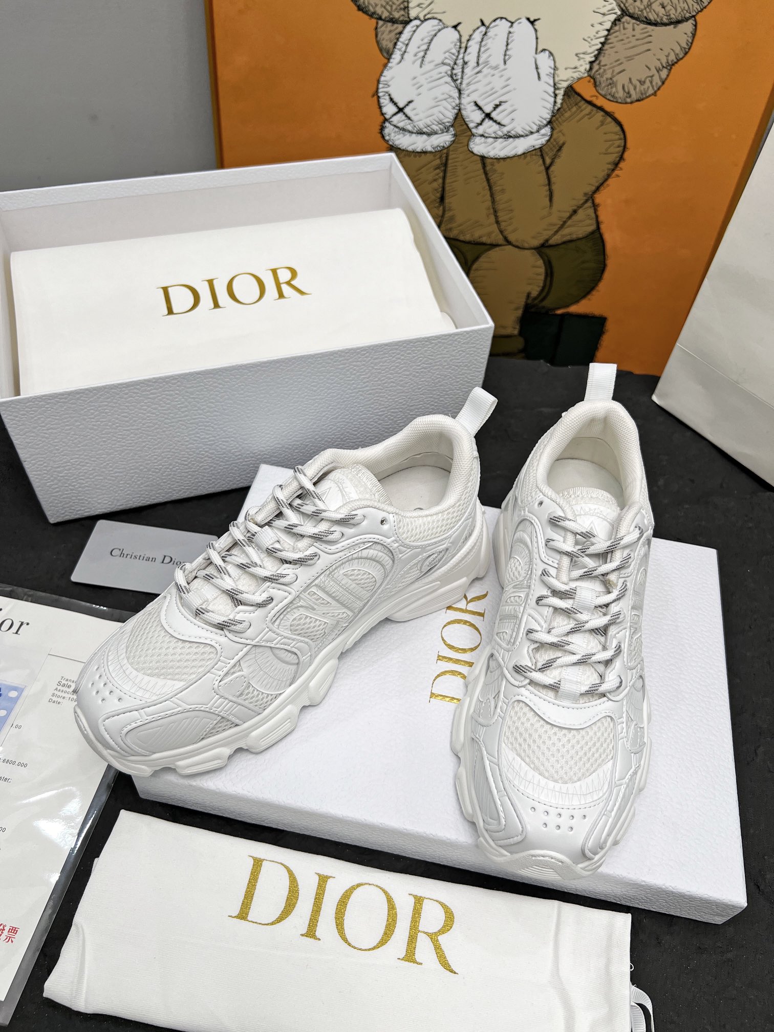 D design 's new versatile Chrono sneakers