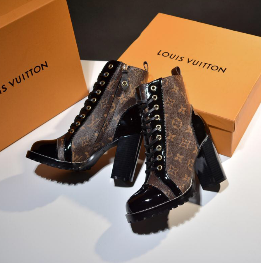 L design  classic high heel Martin boots