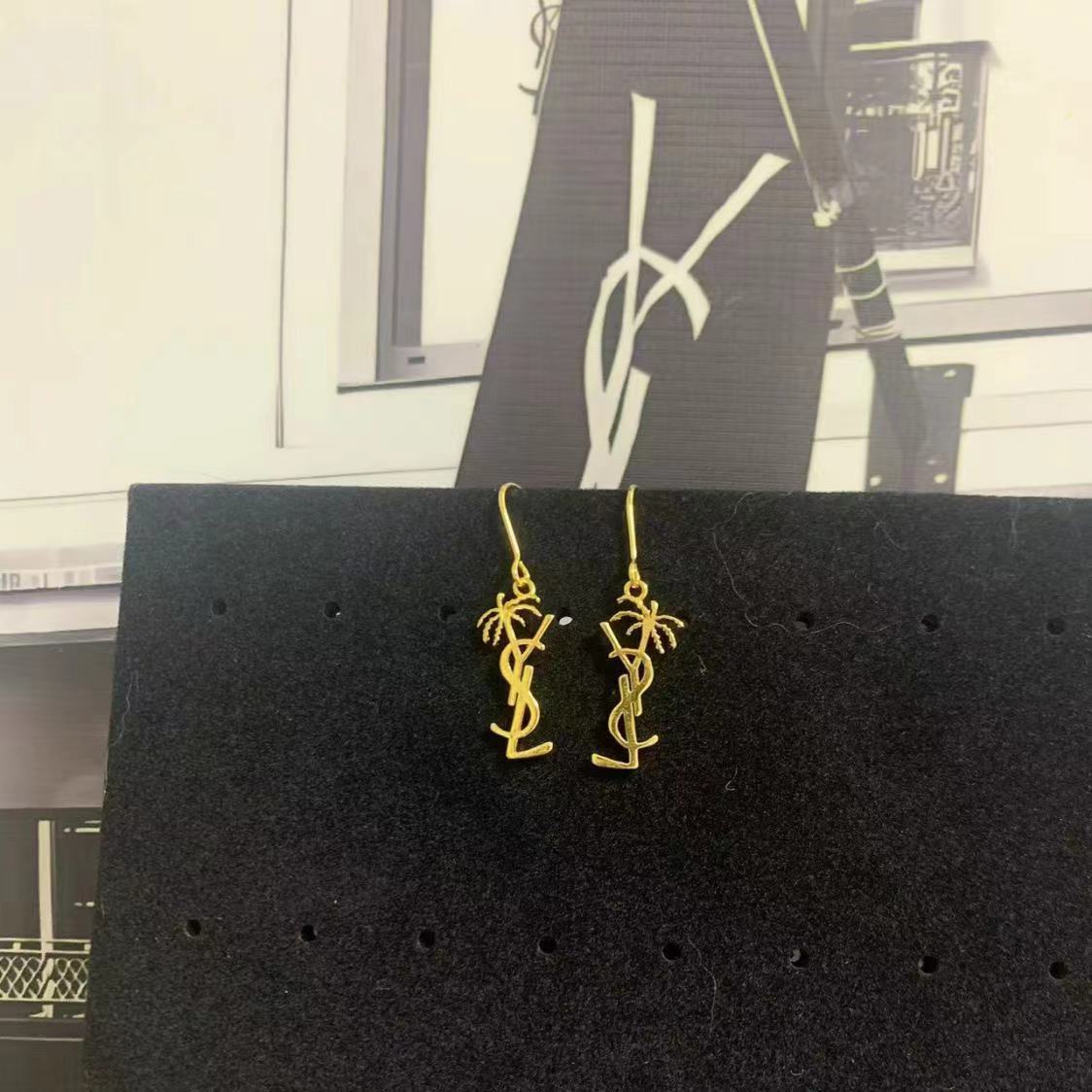 Y style Yve Y design high qualityPalm Earrings New accessories