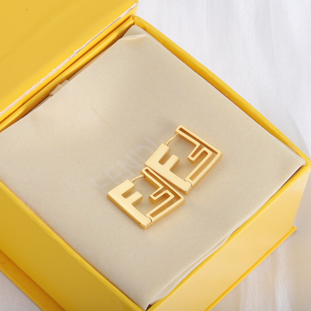 F design  Fashion Earrings