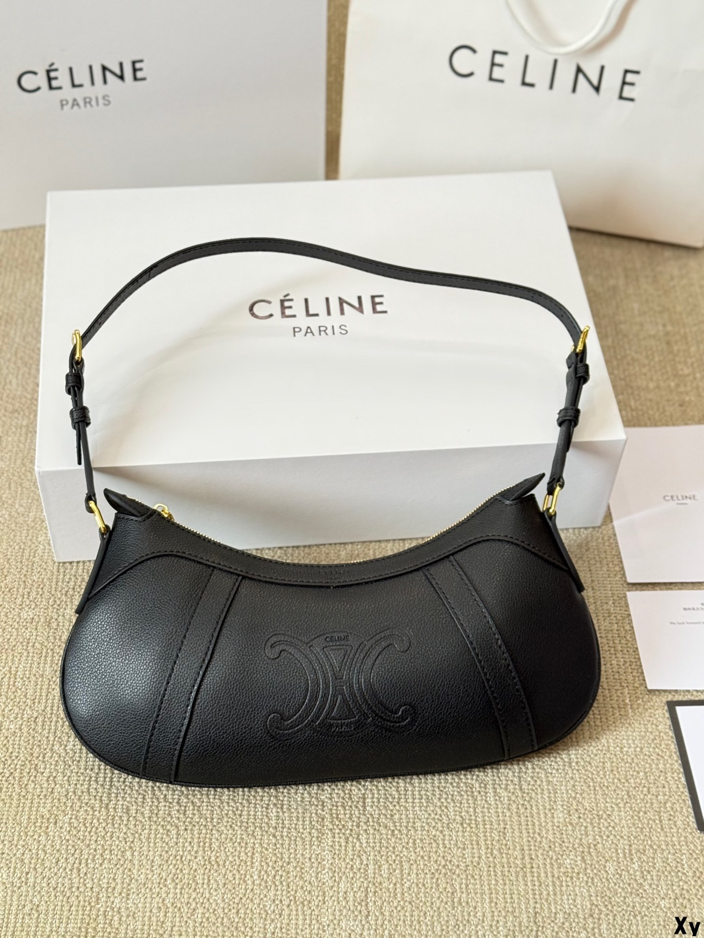 C Design's latest niche printed striped HOBO handbag