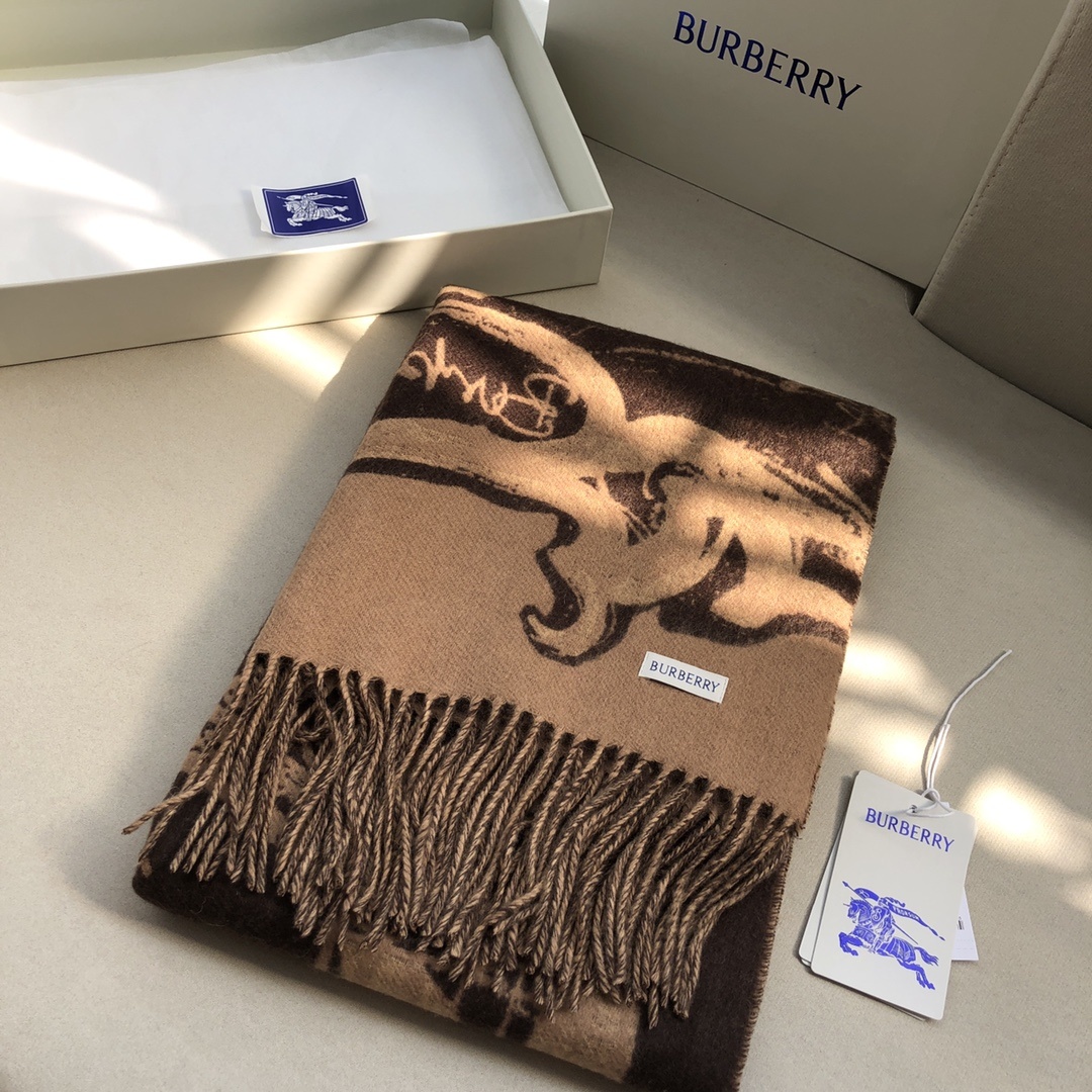 B Designs latest London Bridge abstract painting shawl