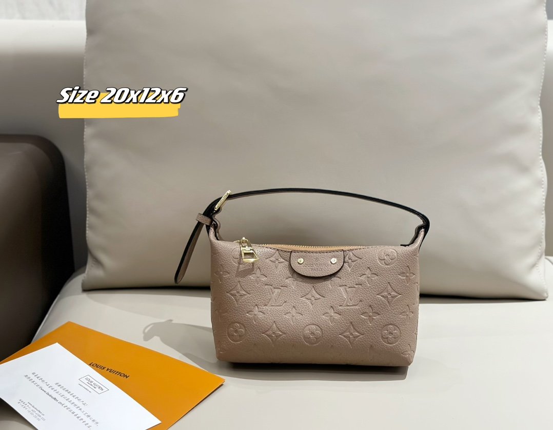 L designwomen's bags mid-year bundle sale