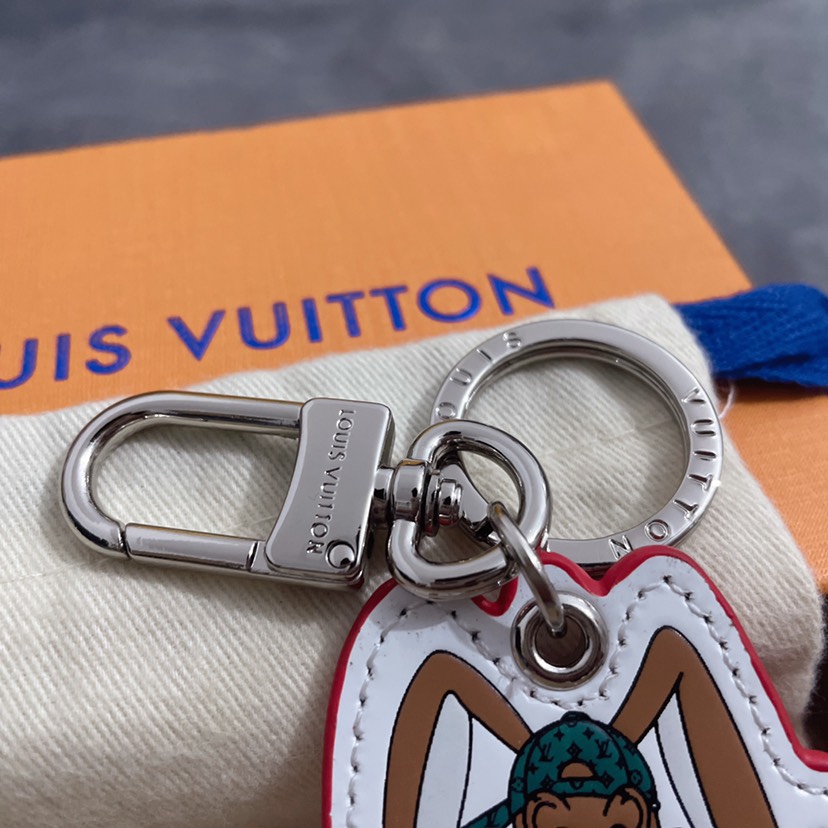 L design  Bugs Bunny Cartoon Keychain