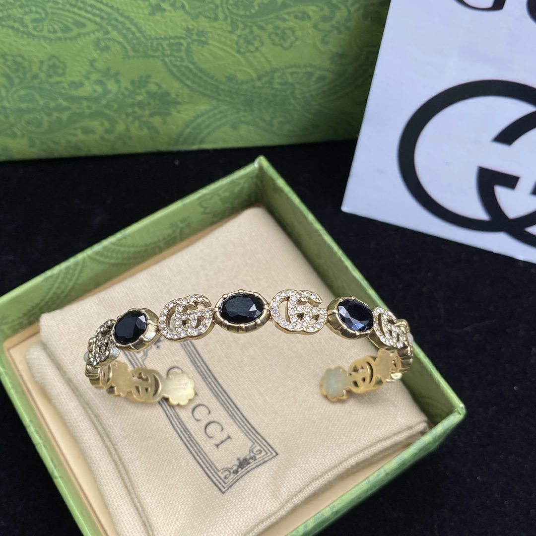 G design  classic bracelet