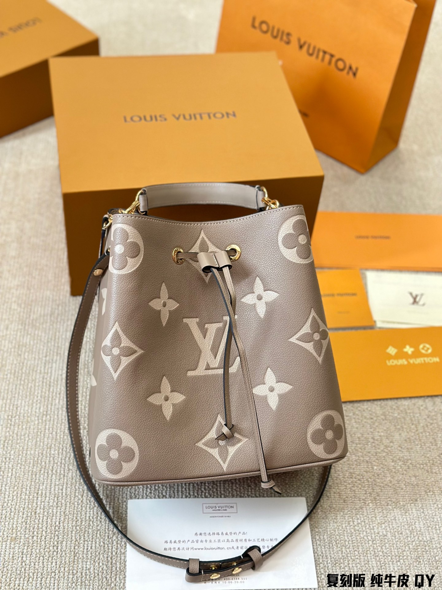 L designElephant Grey Classic Bucket Bag