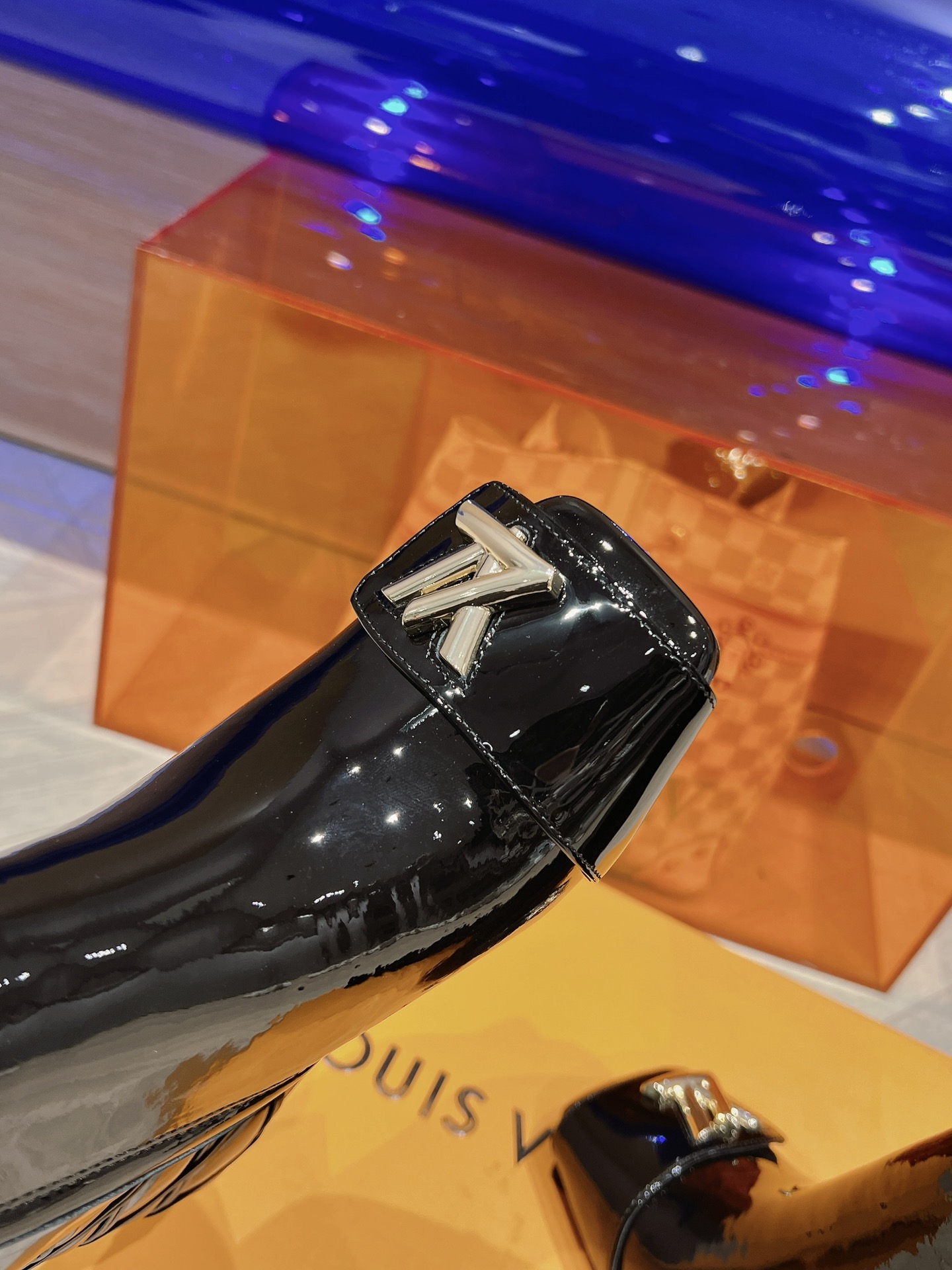 L design2023 latest autumn and winter short boots