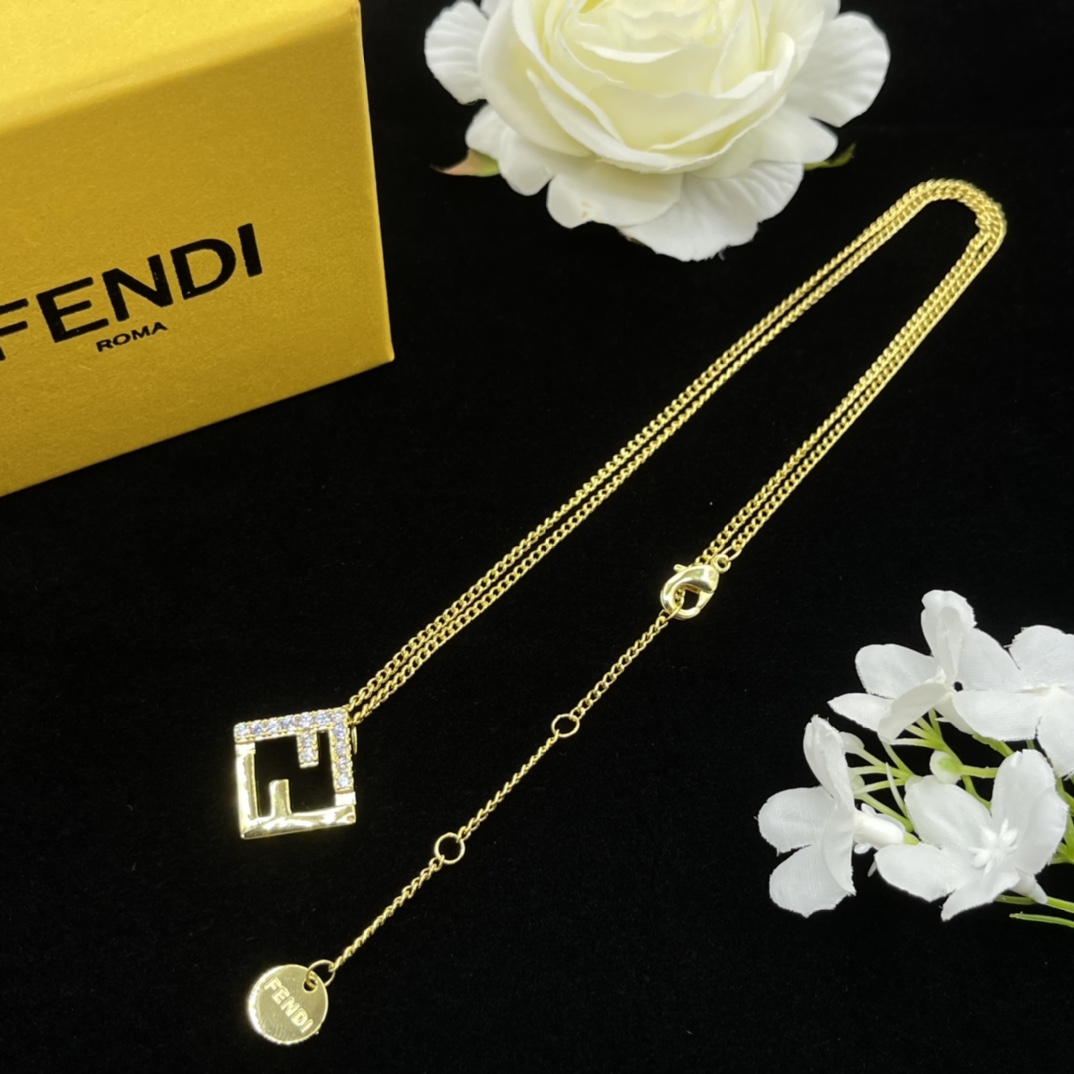 F design  Diamonds Hollow Necklace