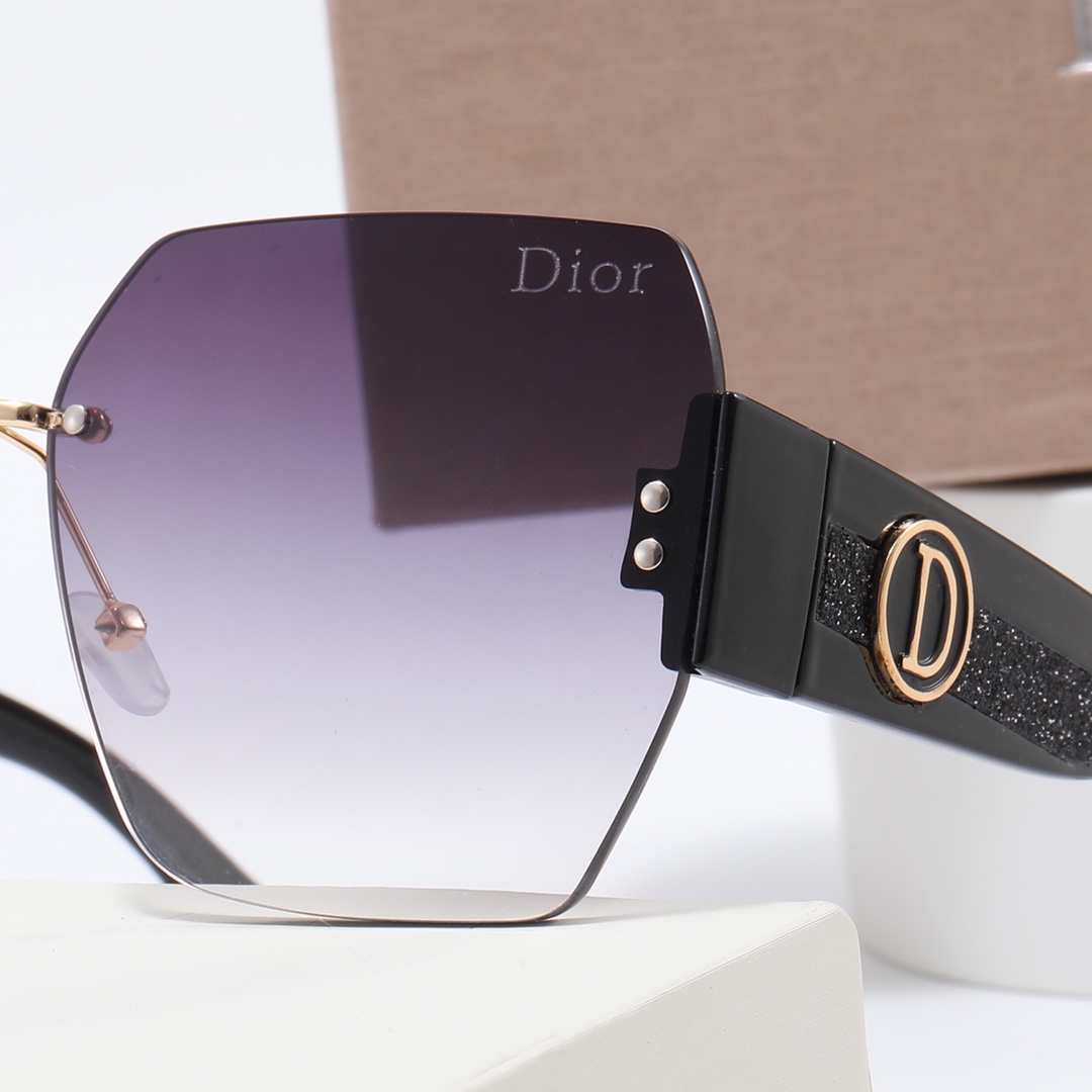 D logo fashion sunglasses