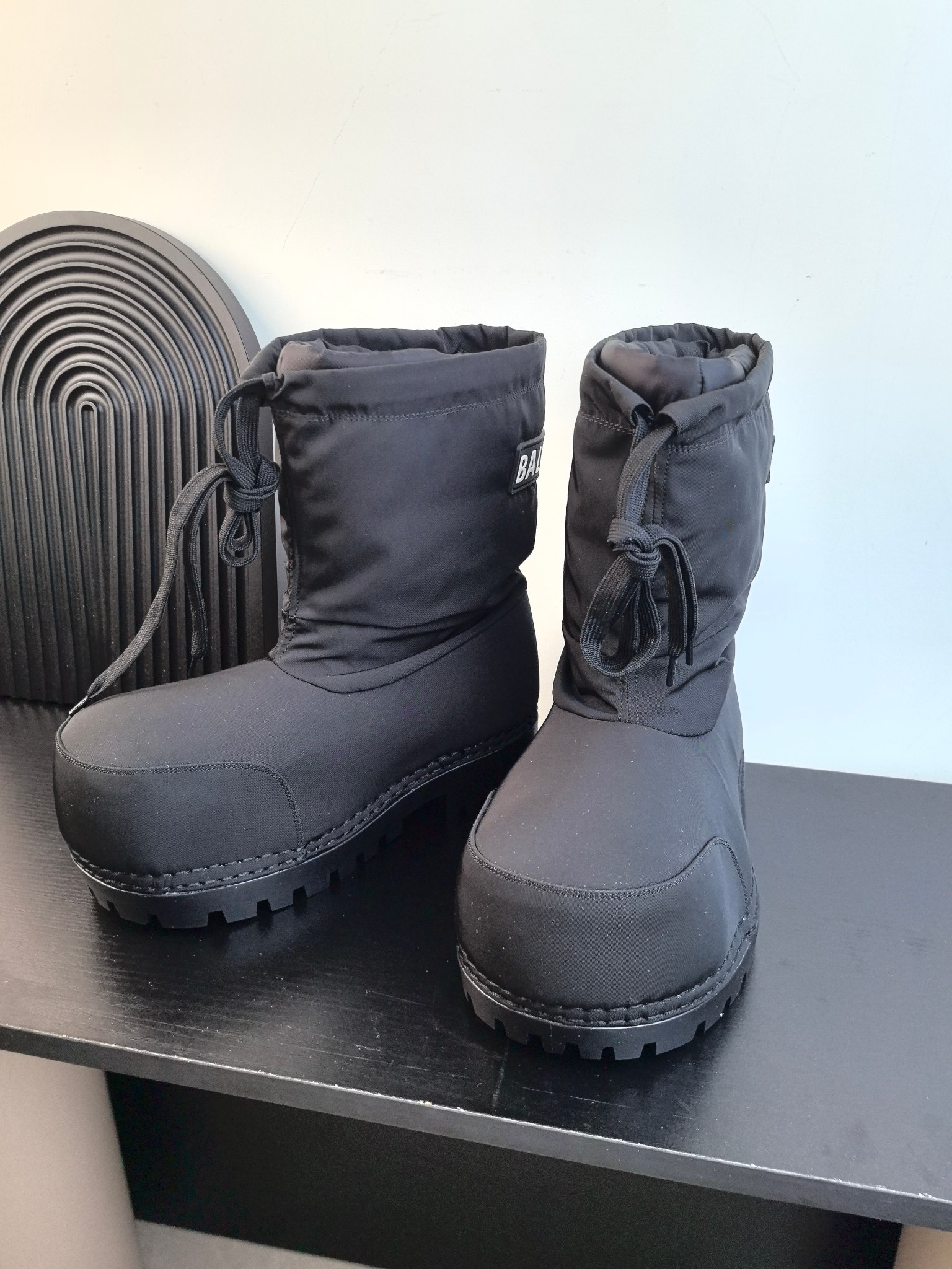 Balencia design latest Skiwer Snow boots higher edition