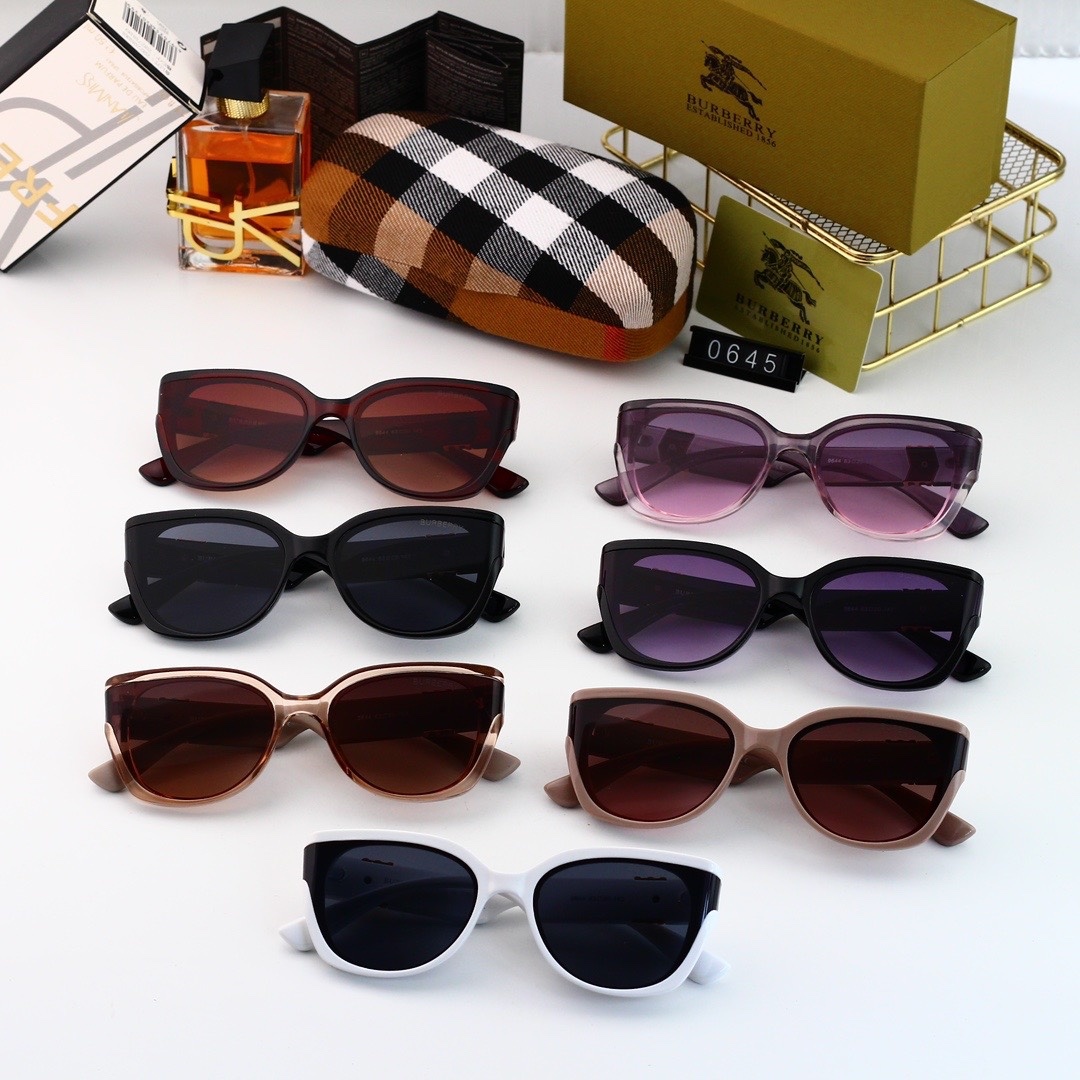 B design Fashion new sunglasses 0645