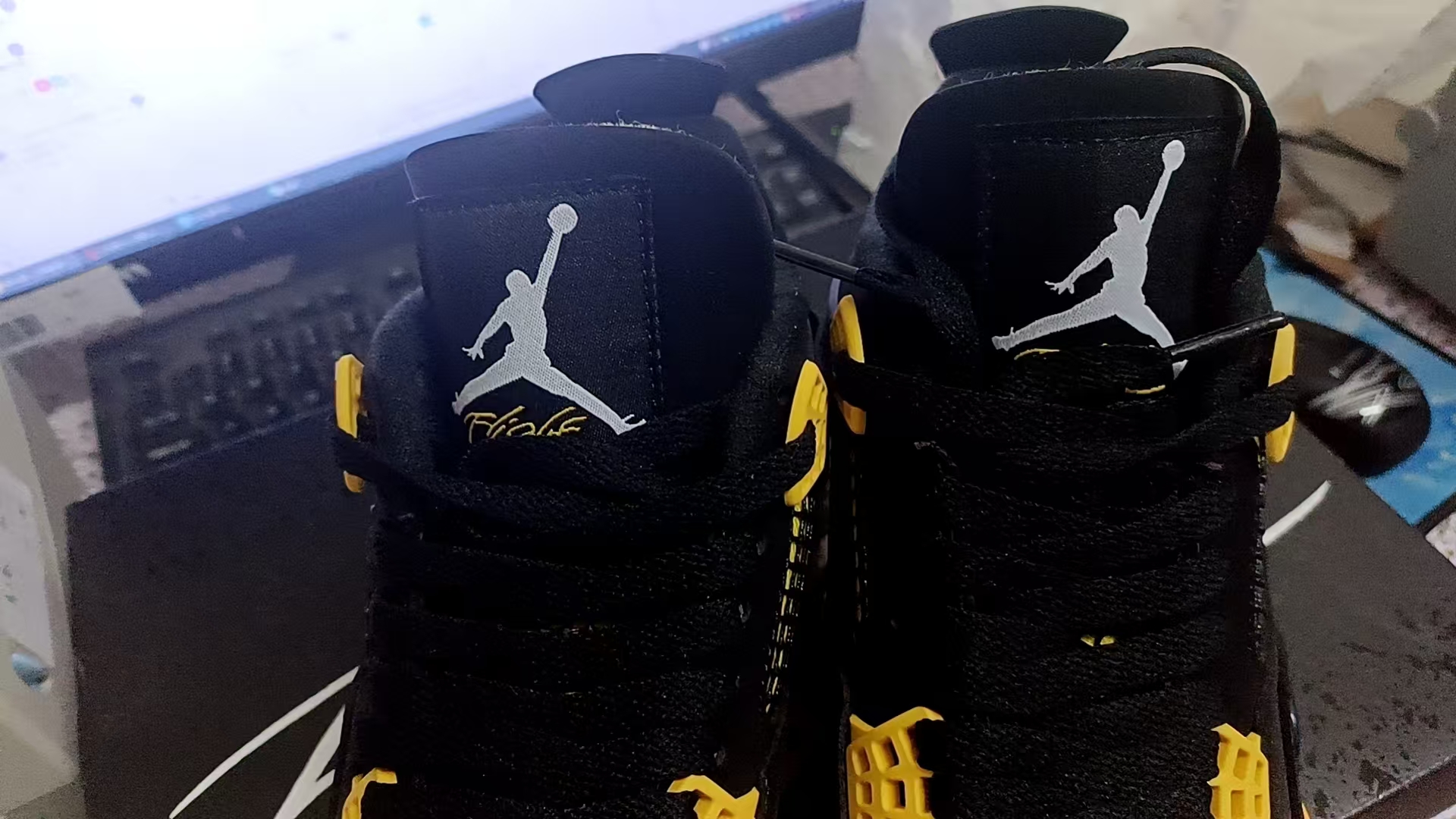 Nike Air Jordan 4 Retro OG Sneakers J4