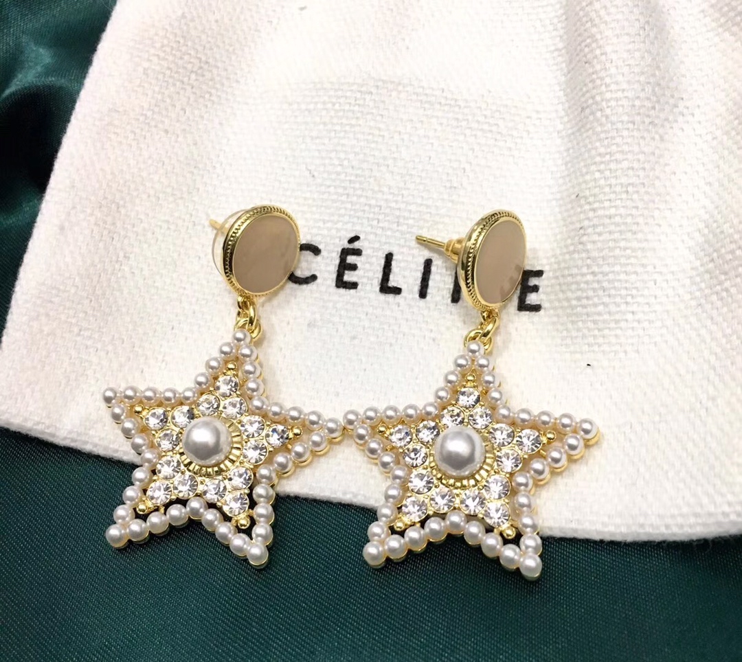 C logo  Autumn Winter star earrings
