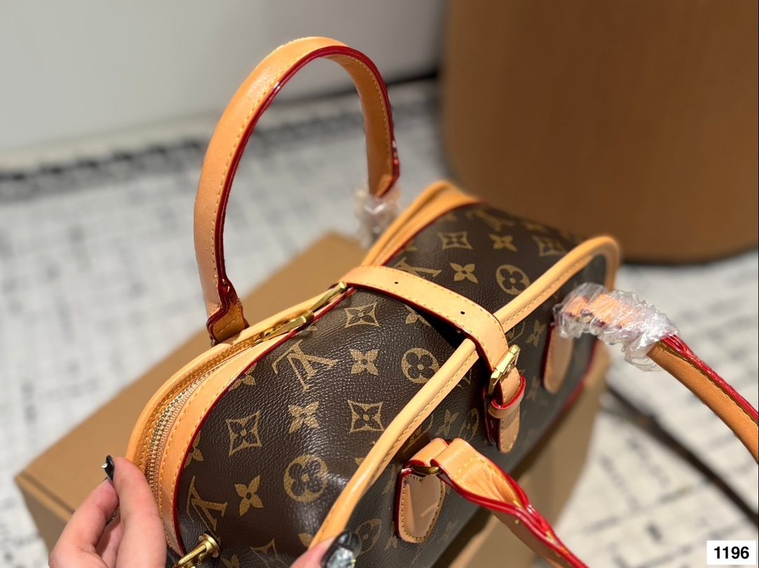 L design original leather handbag