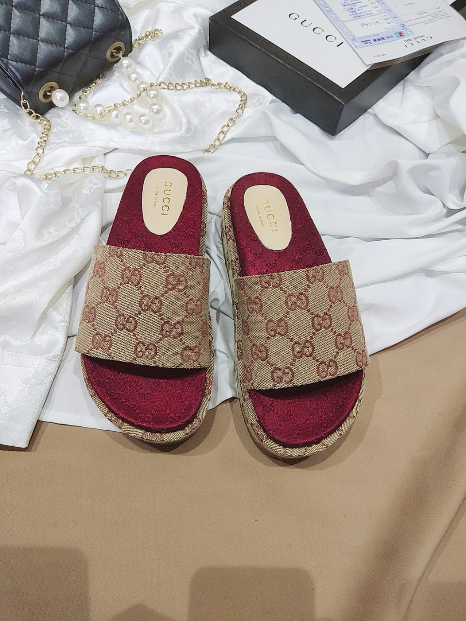 G Suede thick-soled slippers